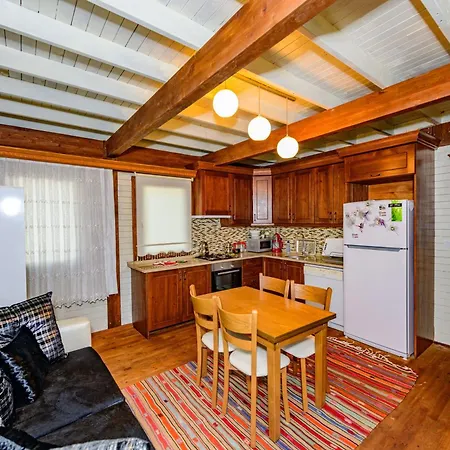 Villa Girmeler Koey Evleri *