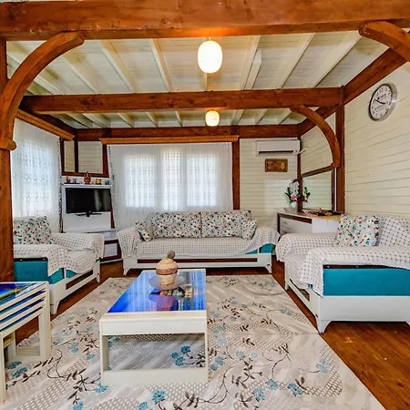 Girmeler Koey Evleri Villa *