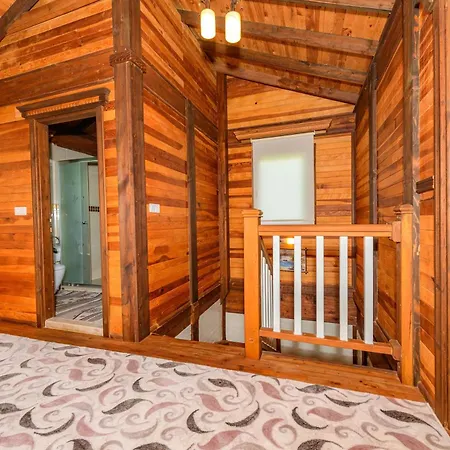 Girmeler Koey Evleri Gebeler